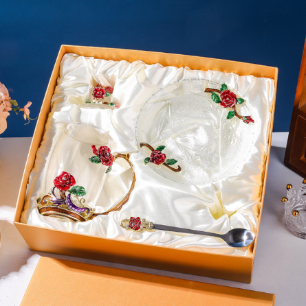 Чашка термостойкая 350 мл с ложечкой блюдцем и крышечкой Чайная пара Красная роза Подарочная упаковка Кременчуг