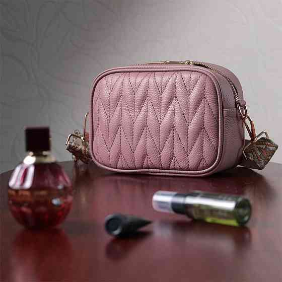 Красивая стеганая женская сумка из натуральной кожи Vintage 22614 Розовая Киев