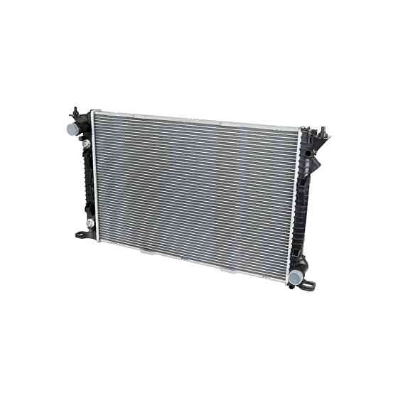 Радіатор охолодження Audi 8K0121251AA 35137 Київ