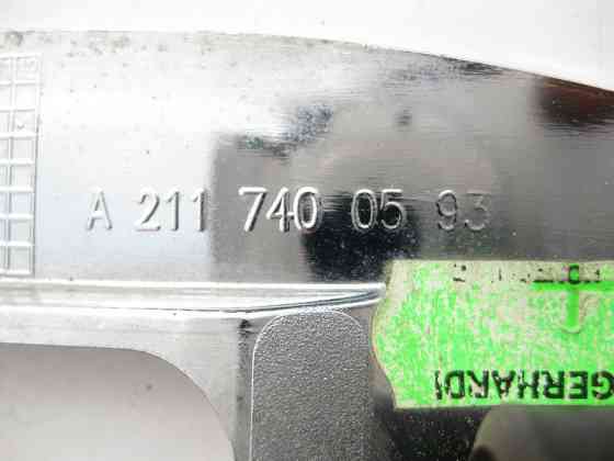 Mercedes-Benz  A2117400593 Хром накладка дверей багажника E-Class S211 універсал USA Одеса