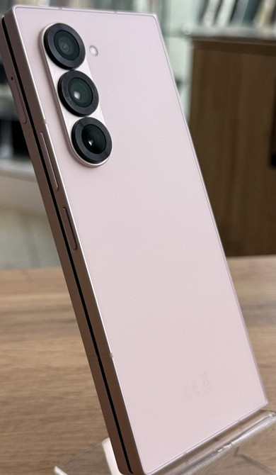 Смартфон Samsung Fold 6 12/256Gb. Pink. Киев - изображение 6