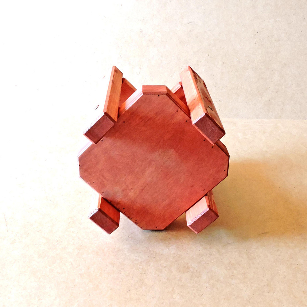 Подставка для цветов 