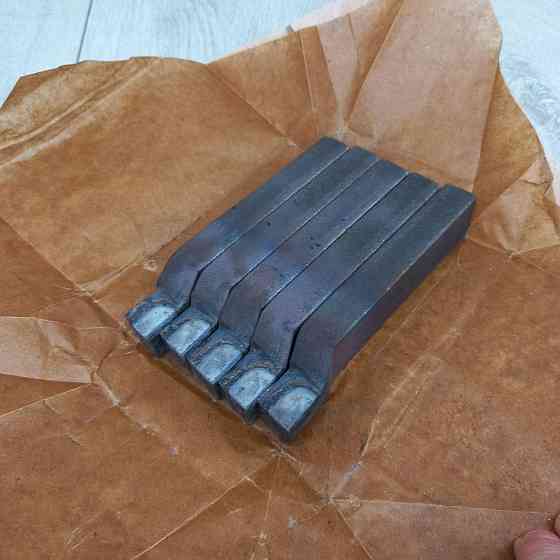 Різець Прохідний Упорний Відігнутий 25*16*140 ВК8 Харків