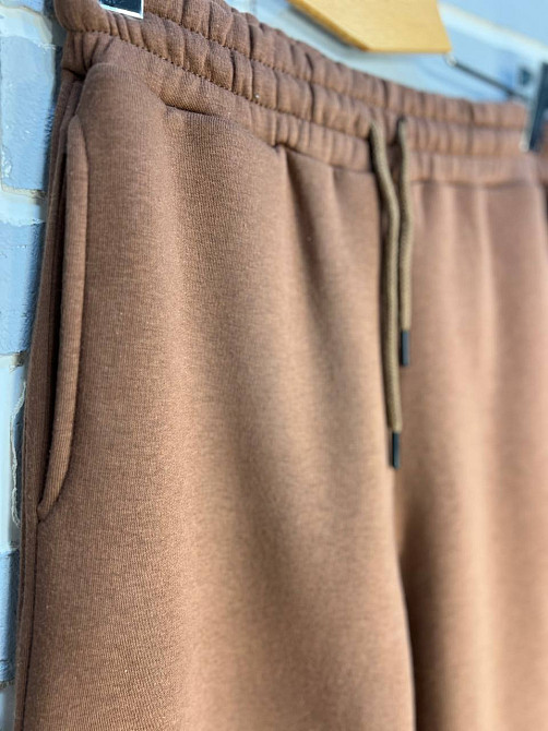 Штаны женские Quzen 388 брюки спортивные палаццо широкие свободные от бедра утепленные на флисе коричневые, коричневый, M Киев - изображение 3