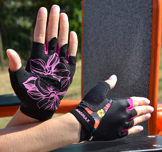 Рукавички для фітнесу MadMax MFG-770 Flower Power Gloves Black/Pink XS Каменское - изображение 7