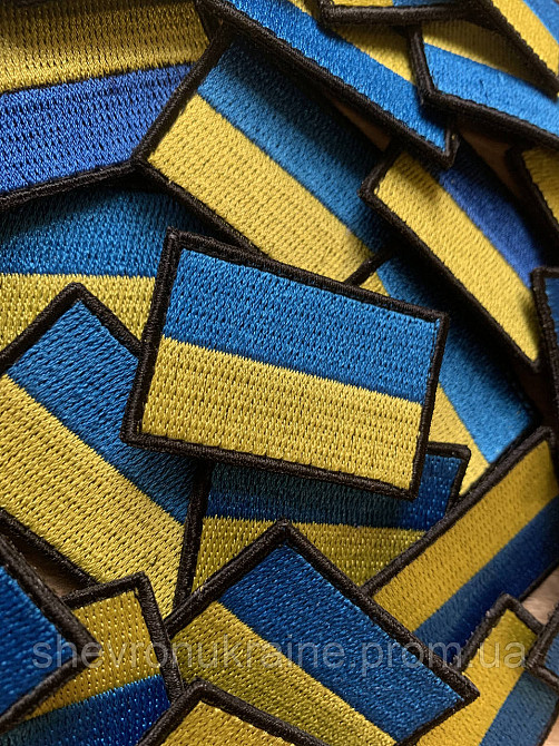 Шеврон флаг Украины с черным кантом (Форма прямоугольная. На липучке) Размер 4.5x3см Киев - изображение 3