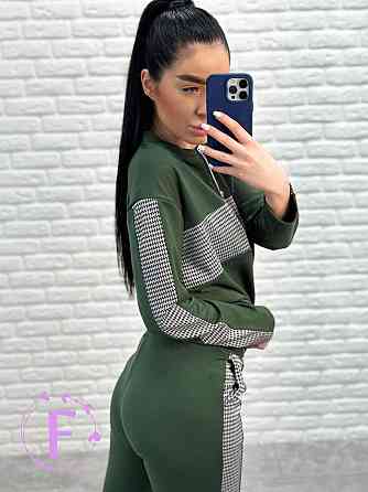 Демисезонный прогулочный костюм из трикотажа Wonderlend батал 54-56, Хаки Киев