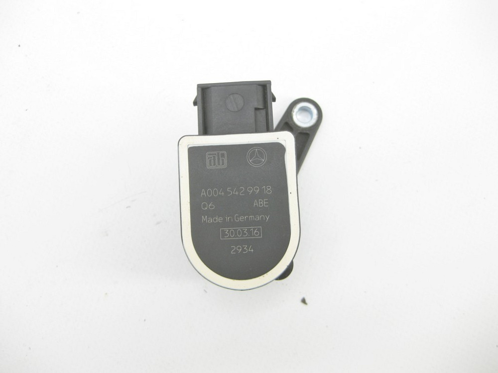 Mercedes-Benz  A0045429918 Датчик рівня кузова E-Class Coupe C207 CLS C218 ML/GLE W166 GLE Coupe C292 AMG GT Coupe C190 CLA C117 GLA X156 Одеса - фото 1