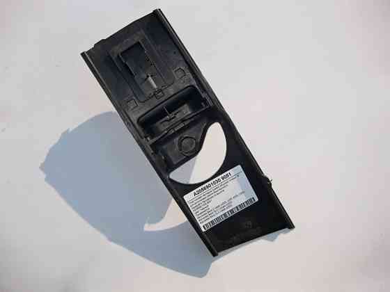 Mercedes-Benz  A2056901030 9051 Пластикова чорна накладка направляючої ременя безпеки переднього пасажира C-Class W205 GLC X253 Одесса