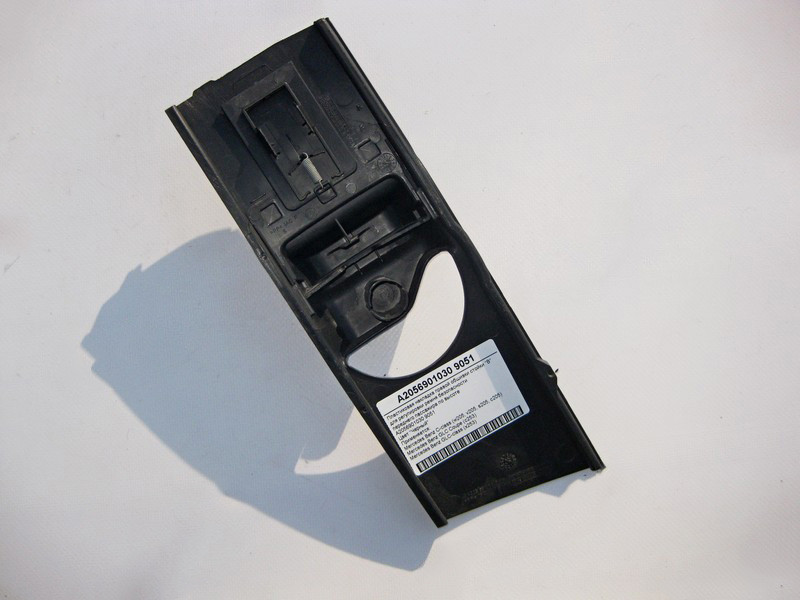 Mercedes-Benz  A2056901030 9051 Пластикова чорна накладка направляючої ременя безпеки переднього пасажира C-Class W205 GLC X253 Одесса - изображение 2