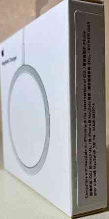 Безпроводное зарядное устройство: Apple MagSafe 15W. Киев
