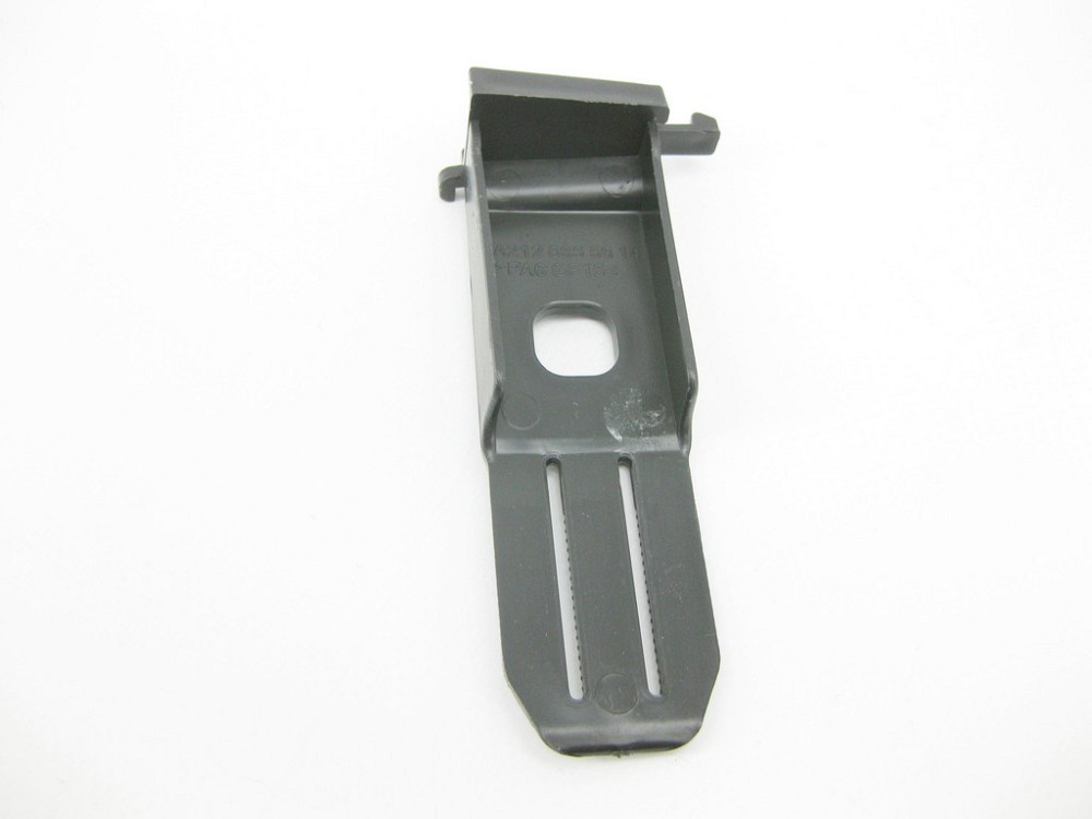 Mercedes-Benz  A2128855614 Новий пластиковий верхній тримач - кронштейн радіаторної решітки центральний E-Class W212 Одесса - изображение 7