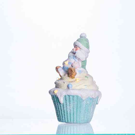 Новогодняя декоративная фигурка с подсветкой 10×10×17.5 см Новогодний декор Санта-Клаус на кексе из фарфора CR-6-7 Киев