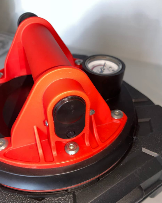 Вакуумная присоска BX-3269 для плитки, стекла и керамики, до 200 кг, с манометром и чехлом Одесса - изображение 11