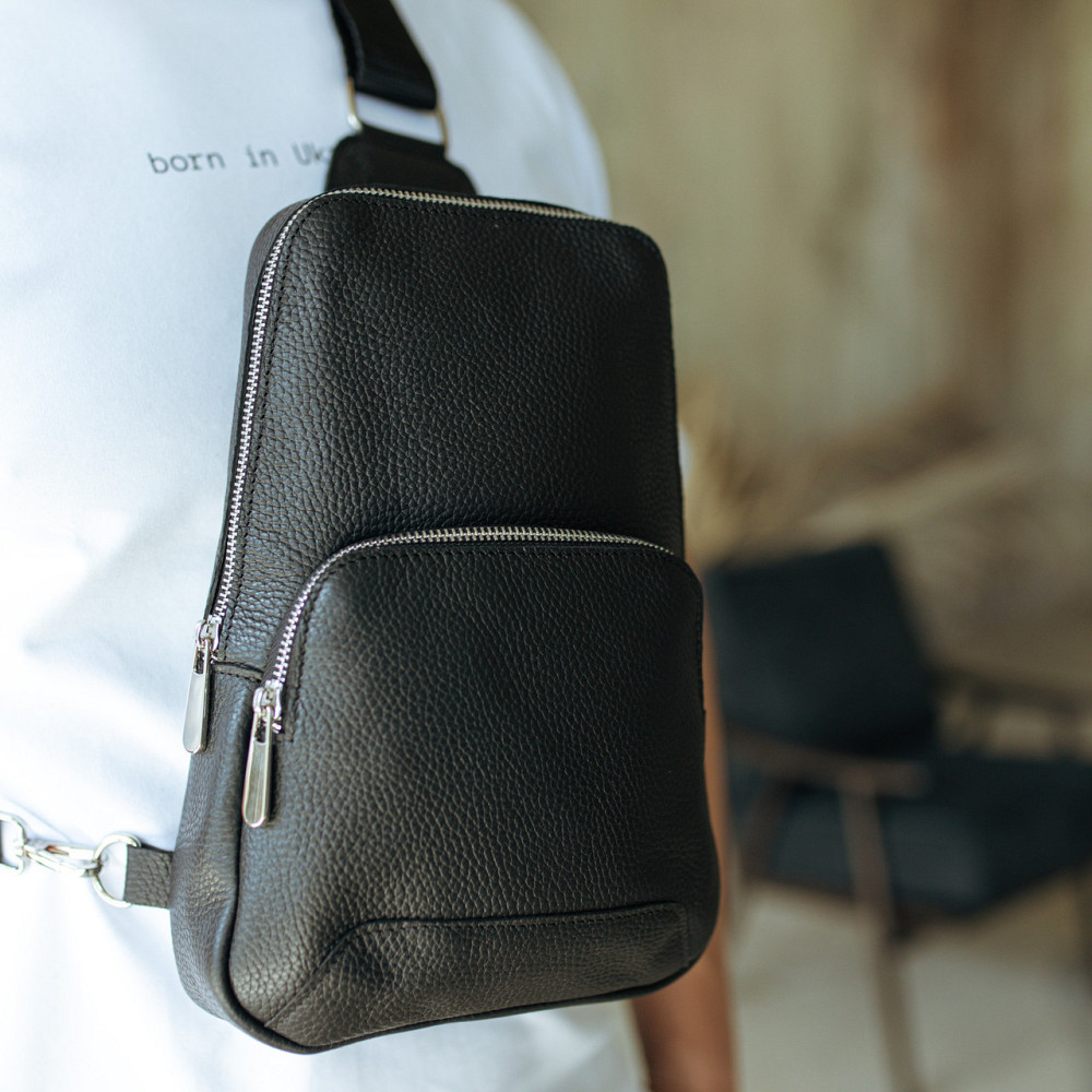 Сумка нагрудна слінг чоловіча з натуральної шкіри містка повсякденна, чорнаMasterSem Київ - фото 8