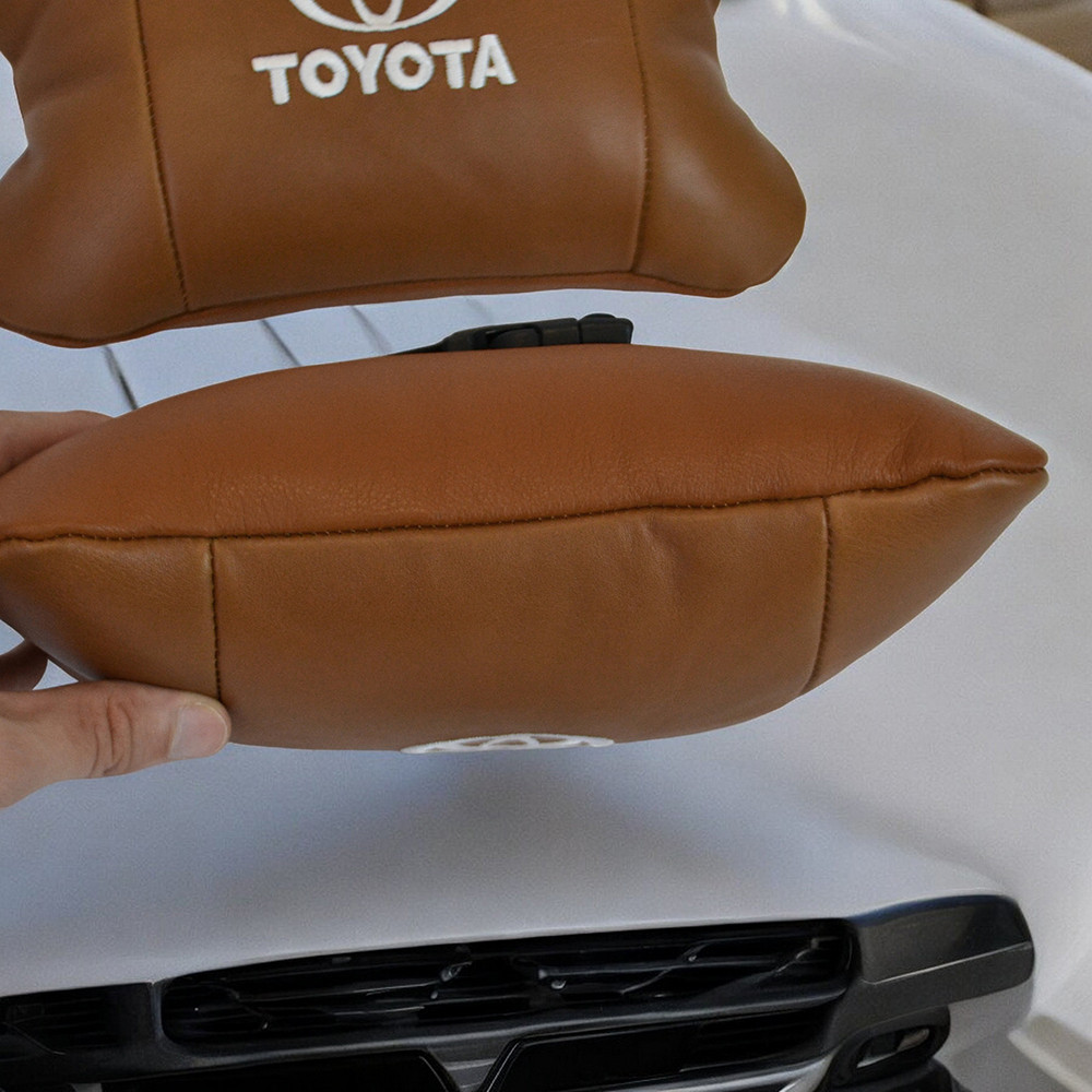 Подушки під голову автомобіль Toyota, Декоративні подушки з логотипом, Подушка підголівник для дороги NH-66 Львів - фото 9