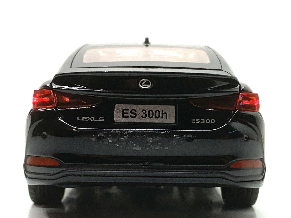 Машина Автосвіт Lexus ES інерційна відкриваються двері капот багажник 21см Чорний (AP-2030) Чернігів - фото 6