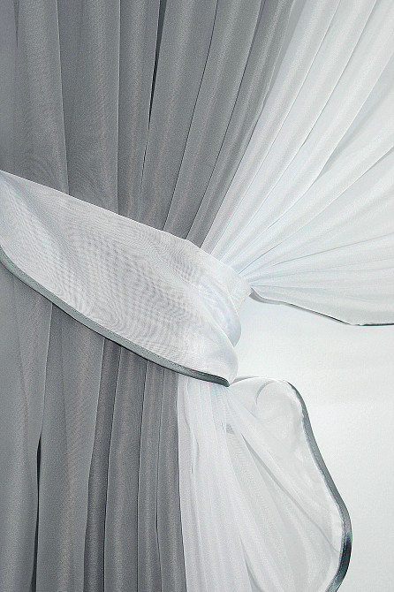 Кухонные шторки VR-Textil № 096к с подвязками графитовый с белым 400х170 см (50-672) Киев - изображение 3