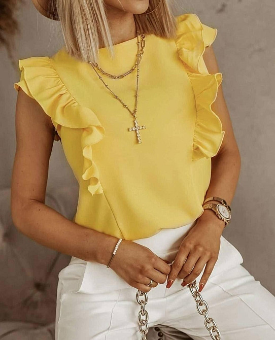 Літня блузка із супер софт з воланами, без рукавів, прямий крій, Жовтий, розмір 54/56 Лубни - фото 1