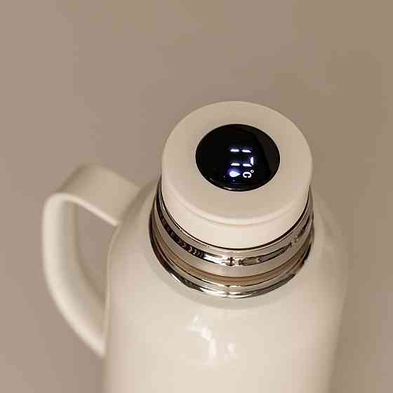 Термос Vacuum с датчиком температуры на 820 мл белый HP-14-55W Киев