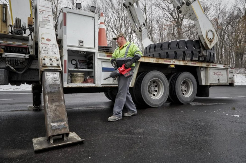 Гайкокрут акумуляторний 1 дюйма MILWAUKEE, M18 ONEFHIWF1D-0C, 2711Нм (HD кейс) Одеса - фото 7