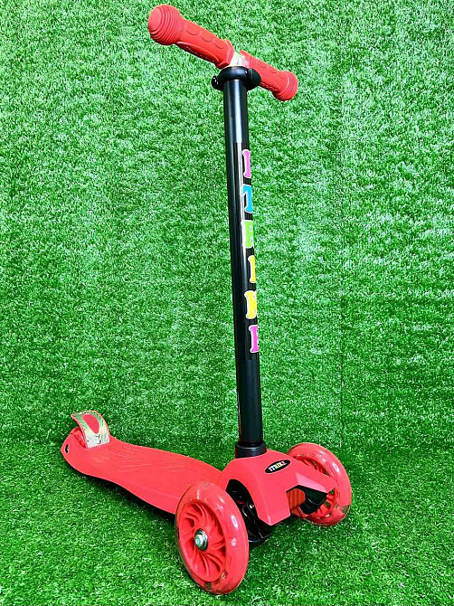 Самокат триколісний iTrike MAXI з підсвічуванням коліс Червоний (JR 3-003-R) Чернігів - фото 1