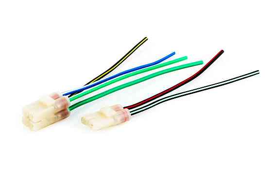 Разъем коммутатора скутер 4 Т китай 50-150 (4+2 контакта, мама, +провода) Мукачево