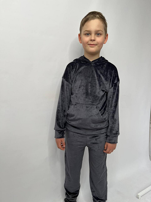 Дитячий велюровий костюм Кенгуру 122-128 Графітовий Харків - фото 1
