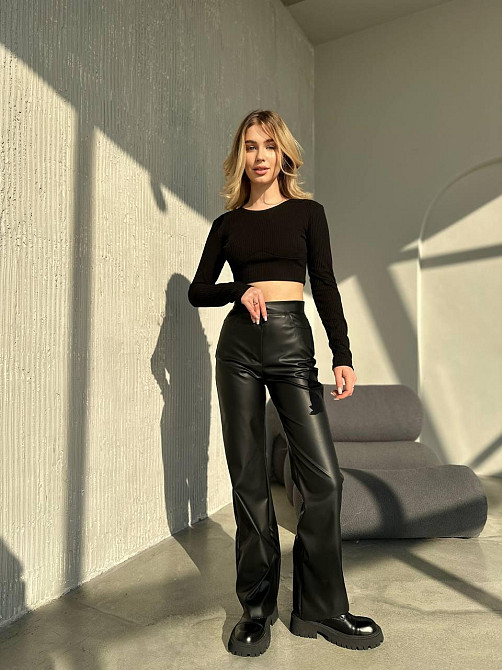 Жіночі стильні штани з екошкіри на високій посадці Чорний, 42/44 Одеса - фото 3