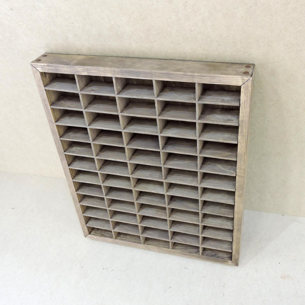 Стеллаж для игрушечных машинок 