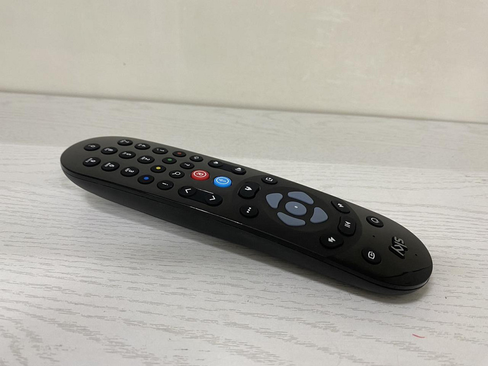 Б/В Голосовий пульт дистанційного керування Sky Q оригінальний, універсальний ІЧ-пульт, голосовий пошук Київ - фото 4