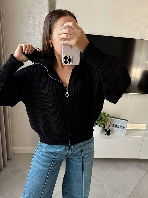 Женская базовая оверсайз кофта с молнией машинная вязка Черный Одесса - изображение 1