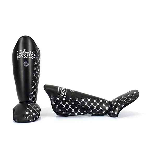Захист гомілки та стопи Fairtex SP5 Shin Pads Black M Каменское