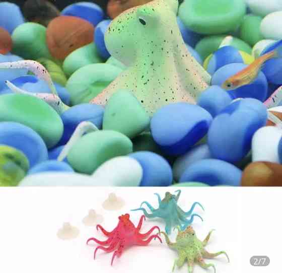 Восьминіг для акваріума салатовий, силіконовий та люмінісцентний (в темноті світяться), декор в акваріум), розмір 10*5 см Київ