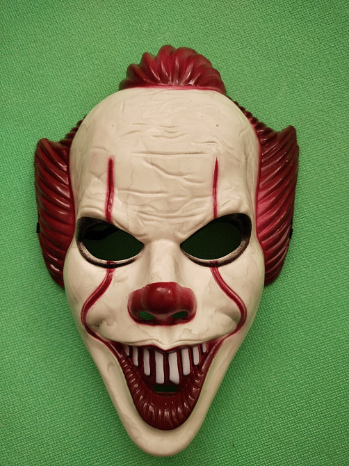 Маска клоуна на Хэллоуин С дефектом one size разноцветный Киев - изображение 3