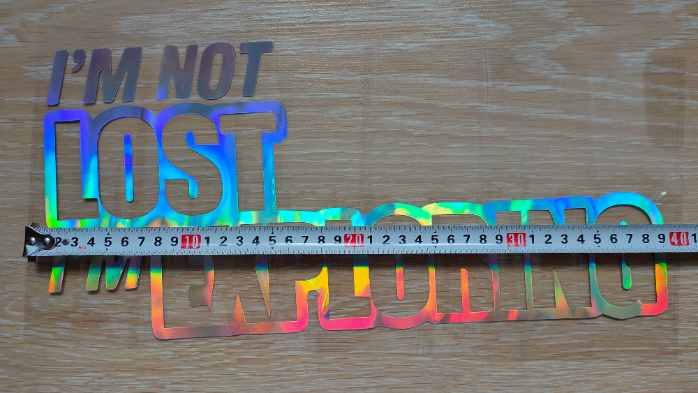 Наклейка на авто im not lost im exploring переклади Київ - фото 2