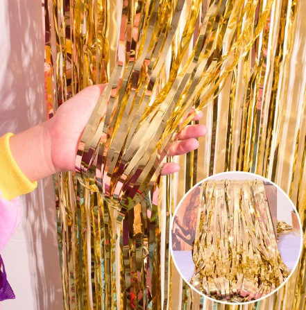 Дощик для фотозони новорічний святковий 2м на 1м золотистий Київ - фото 6