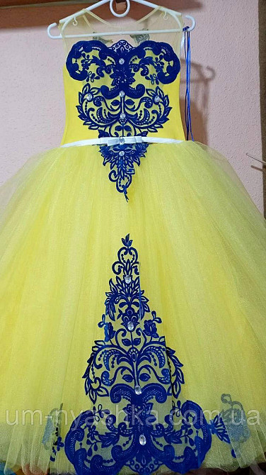 Жовта святкова сукня в патріотичних кольорах Кривой Рог - изображение 2