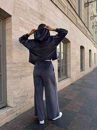 Женский стильный костюм двойка из королевского велюра Графит, 46/48 Одесса