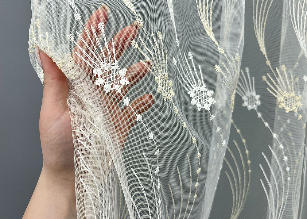 Тюль VR-Textil 2014т Фатин с вышивкой и люрексом Молочный с золотистым 400х270 см (42-1091) Киев - изображение 4