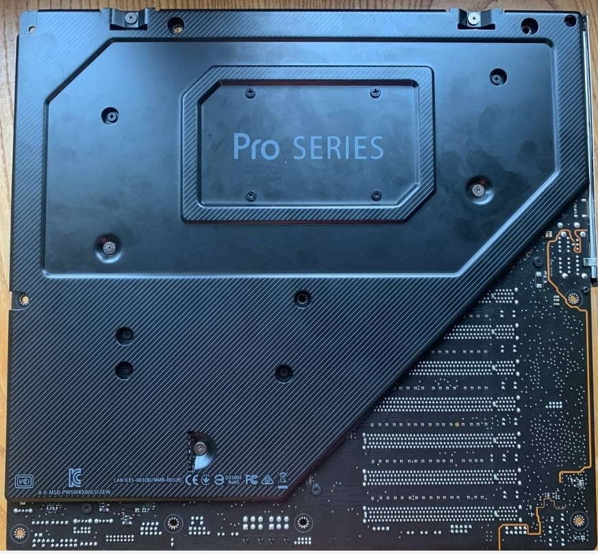 Asus WRX80E-Saga SE WIFI Pro series AMD sWRX8 Київ - фото 5