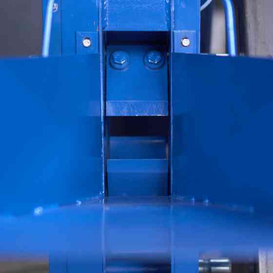 Подрібнювач гілок для мінітрактора двостороння заточка ДР10 Харьков