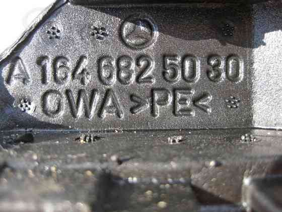 Mercedes-Benz  A1646825030 Шумоізоляція стійки "A" внизу праворуч ML W164 GL X164 R-Class W251 Одесса