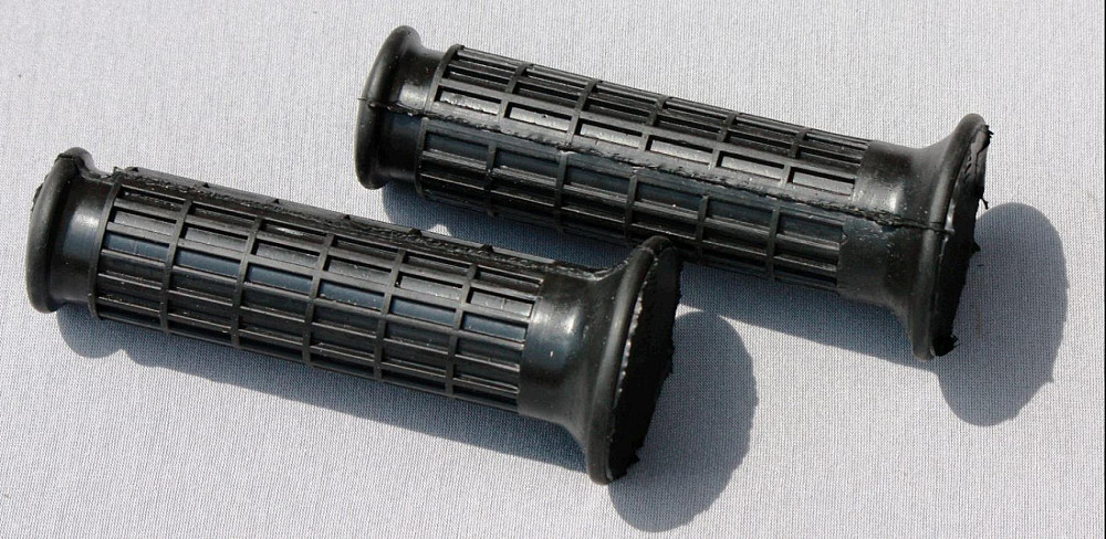 Ручки керма МТ ДНІПРО (гумові) (комплект) VDK Киев - изображение 1