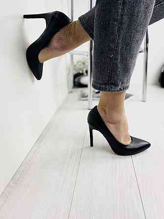 Nivelle Туфлі жіночі NIVELLE чорні натуральна шкіра каблук 11см 36р.37р.38р. (1740/10502-10512) Коломыя