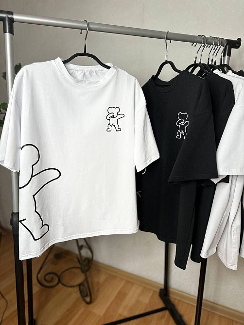 Женская оверсайз футболка с мишкой кулир Одесса - изображение 3