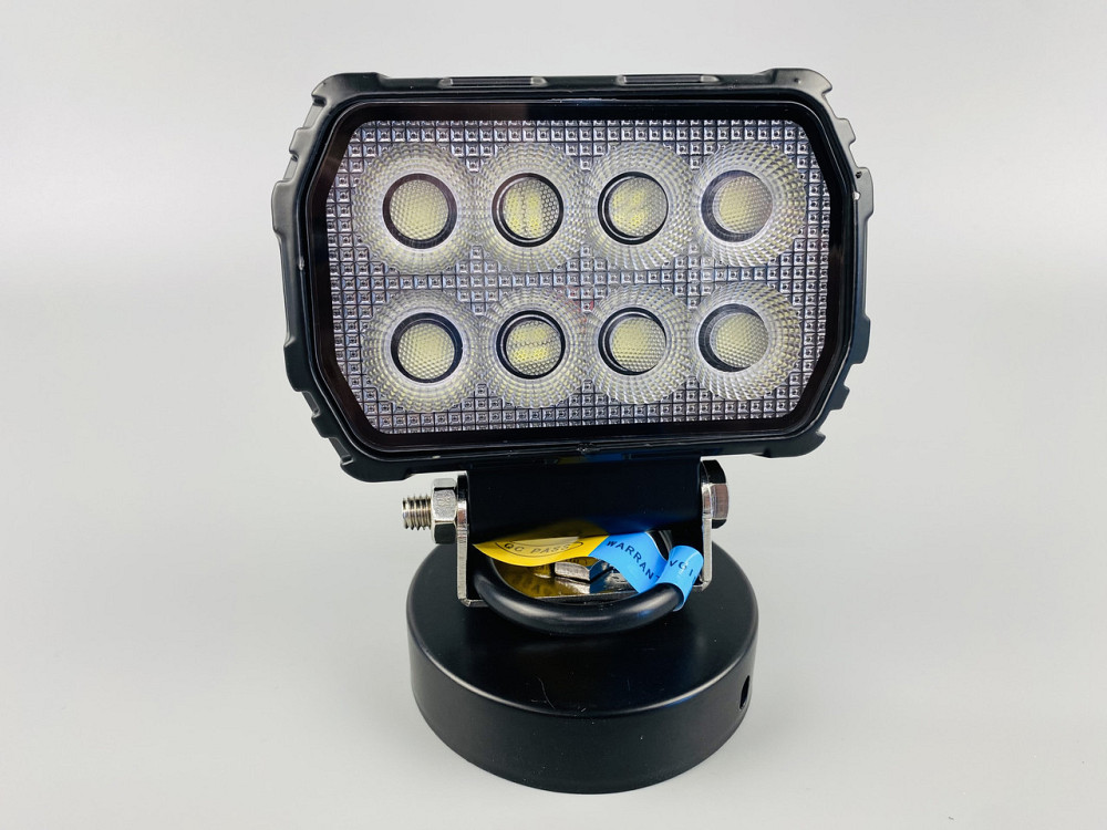 Фара LED квадратна 32 Led chip 113мм х 105 мм х 43 мм (ширина), 12/24V Мукачево - фото 1