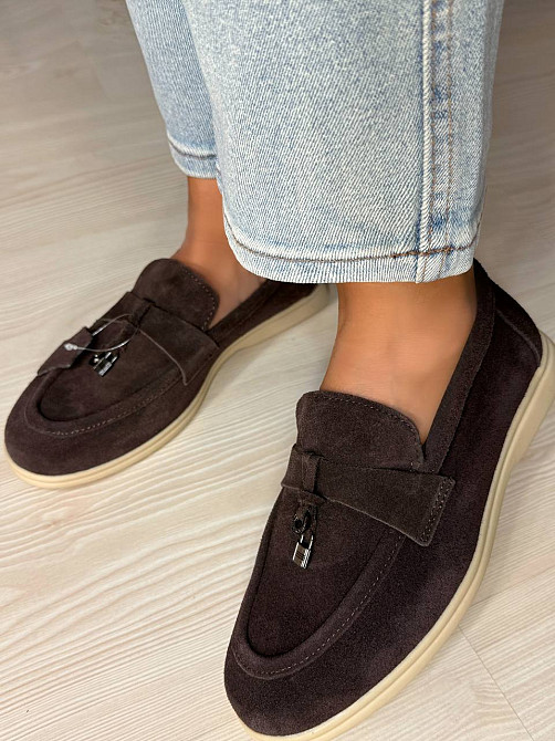 Туфли женские Hengji 336-4 замшевые лоферы с фурнитурой коричневые, 36, 23,5 см Киев - изображение 1