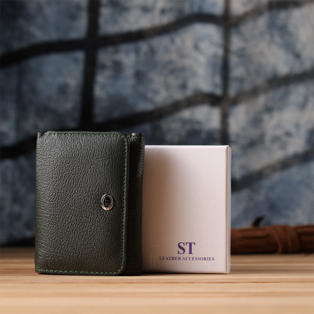 Жіночий гаманець компактного розміру з натуральної шкіри ST Leather 23072 Зелений Київ - фото 1