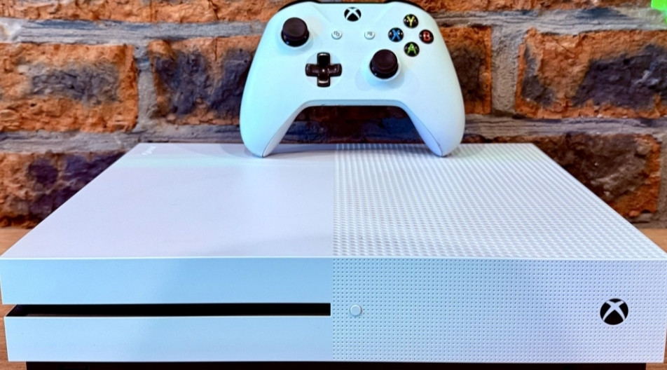 Приставка Sony PlayStation Xbox one S Київ - фото 1